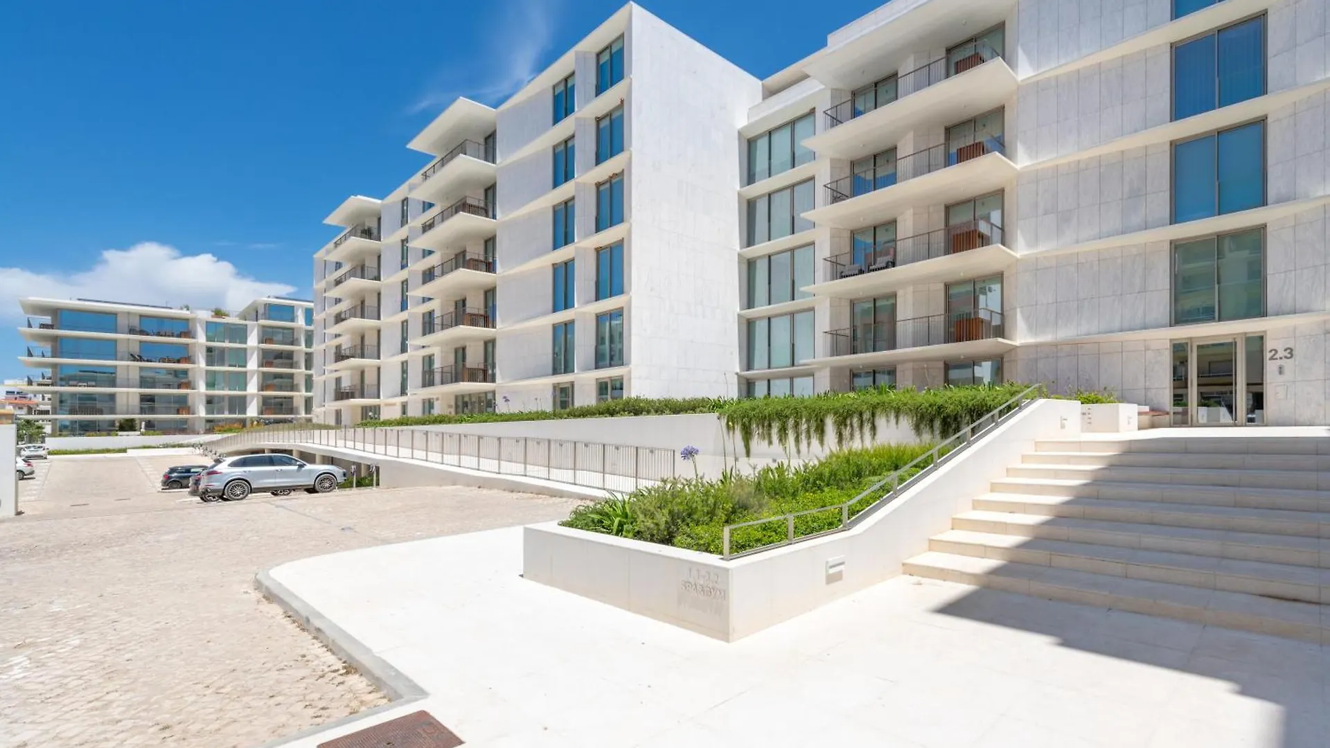 Bayline Condominium - Heated Indoor Swimming Pool - Spa - By Bedzy Armação de Pêra