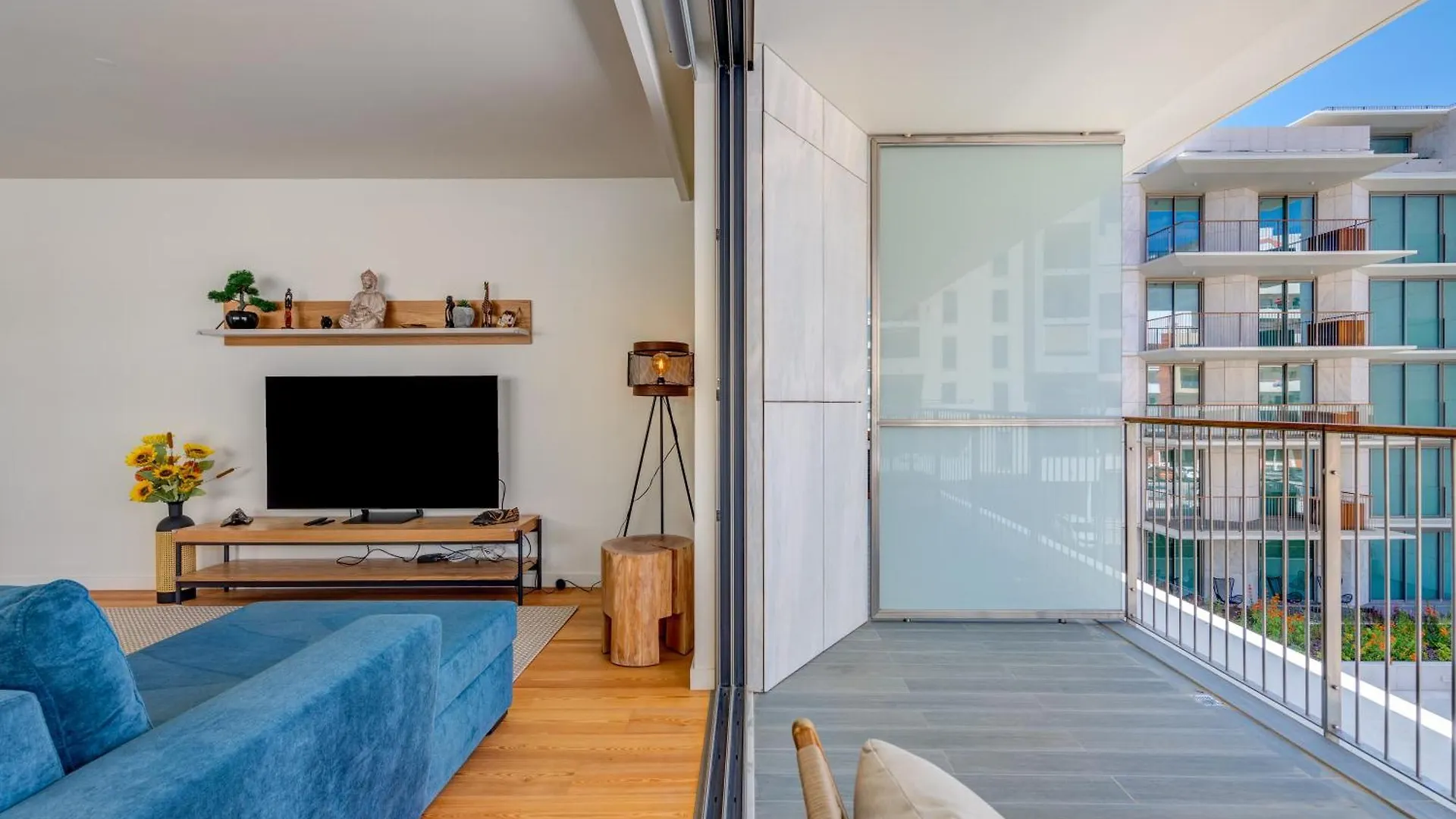 Bayline Condominium - Heated Indoor Swimming Pool - Spa - By Bedzy Armação de Pêra