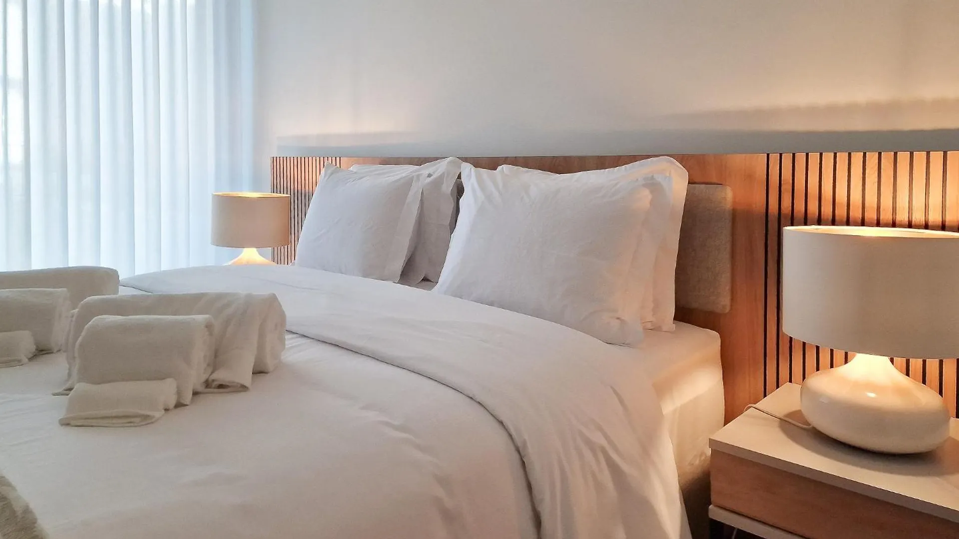 Apartment Bayline Condominium - Heated Indoor Swimming Pool - Spa - By Bedzy Armacao de Pera