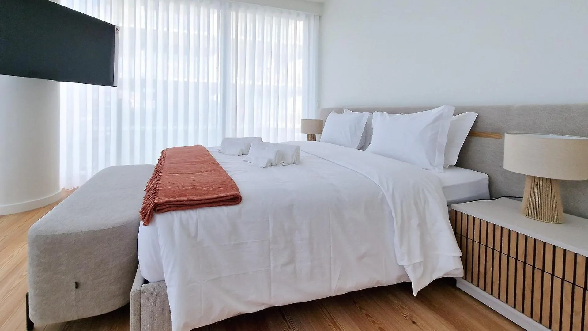 Apartment Bayline Condominium - Heated Indoor Swimming Pool - Spa - By Bedzy Armacao de Pera